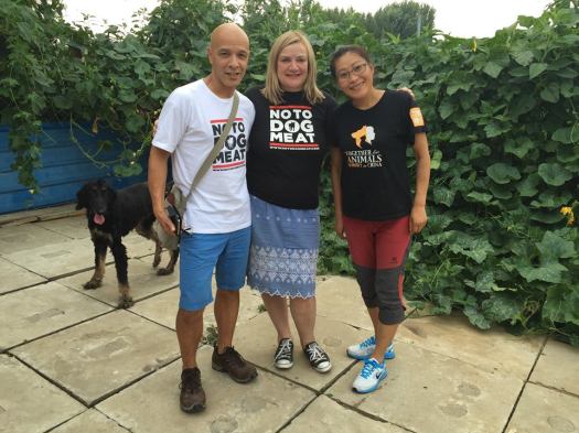 Julia De Cadenet, Robert Donkers and Chinese rescuer.